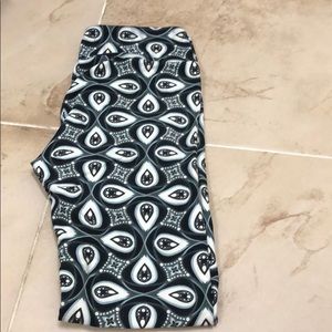 Lularoe one size leggings